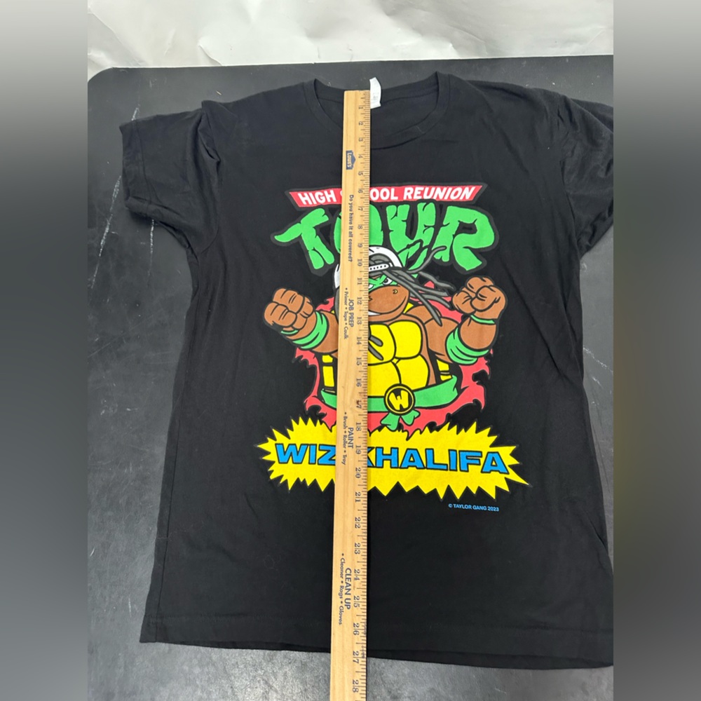 Wiz Khalifa Snoop Dogg High School Reunion T shirt M - Picture 9 of 10